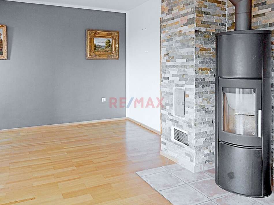 Wohnzimmer_vorderer_Bereich_1