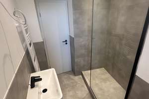 Traumhafte kernsanierte 3-Zimmer Altbauwohnung im beliebten Medienhafen – Gladbacher Straße 60, 40219 Unterbilk, Düsseldorf – Vorschaubild 9