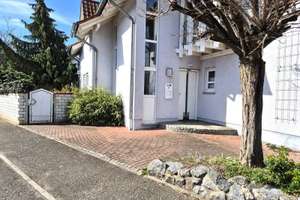 Schöner Wohnen im freistehenden Zweifamilienhaus auf 630 m² Grundstück! – Die vollständige Adresse der Immobilie erhältst du vom Anbieter., 68519 Viernheim – Vorschaubild 9