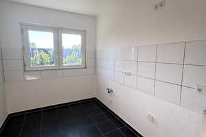 reserviert ! Wir haben saniert // helle 3 Zimmer Wohnung mit Balkon – Beethovenstraße 12, 47226 Duisburg – Vorschaubild 6