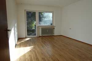 Dreifamilienhaus mit Rückgebäude in Ziegelstein – Kulmbacher Str. 8, 90411 Nürnberg – Vorschaubild 1