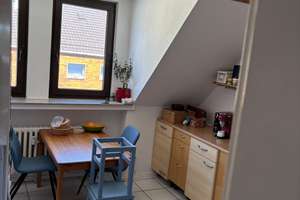 Alltagstaugliche 3-Zimmer-Wohnung mit Balkon in Düsseldorf-Wersten – Kampstraße 25, 40591 Wersten, Düsseldorf – Vorschaubild 2