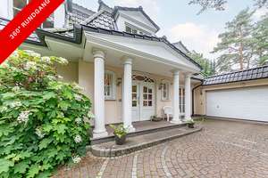 Stilvolles Familiendomizil mit großzügigem Grundriss und Charakter!