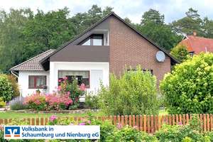 Sehr gepflegtes Einfamilienhaus in ausgezeichneter Lage – Die vollständige Adresse der Immobilie erhältst du vom Anbieter., 31547 Rehburg-Loccum – Vorschaubild 1