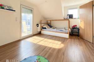 Einfamilienhaus mit Garten, drei Garagen und umfangreichen Modernisierungen – Die vollständige Adresse der Immobilie erhältst du vom Anbieter., 53819 Neunkirchen-Seelscheid – Vorschaubild 11