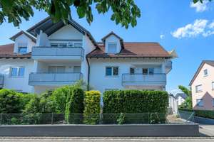 Sonnige und großzügige 3,5 Zi.-Wohnung in ruhiger Ortsrandlage von Reutti