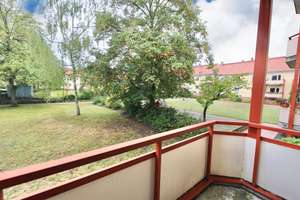 MODERNISIERTE WOHNUNG - SOLIDES BAUJAHR MIT BEGRÜNTEN AUSSENANLAGEN - ZUR ZEIT VERMIETET – Laehr´scher Jagdweg 54 ff, 14167 Zehlendorf, Berlin – Vorschaubild 8