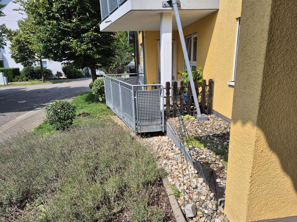 Immobilie in Bruchsal - * provisionsfreie u. vermietete 3-Zi-Wohnung mit enormen Potenzial * - Bild 2