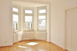 Krefeld - Zentrum, ruhig gelegenes gepflegtes solides Mehrfamilienhaus mit  7 Wohneinheiten – Die vollständige Adresse der Immobilie erhältst du vom Anbieter., 47798 Stadtmitte, Krefeld – Vorschaubild 10