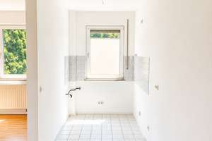 Moderne 2-Raum-Wohnung mit Balkon + Tiefgarage & Fahrstuhl – Schulstraße 25, 9125 Altchemnitz, Chemnitz – Vorschaubild 5