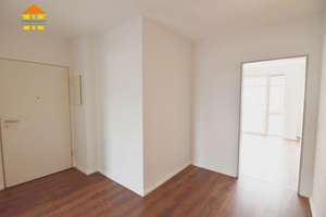 Zentrumsnah mit Aufzug, 2 Balkonen, Tiefgarage und Innenhof! – Gießerstraße 31, 9130 Sonnenberg, Chemnitz – Vorschaubild 9