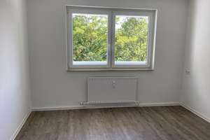 Reinkommen und Wohlfühlen: gut geschnittene 3-Zimmer-Wohnung – Theodor-Haubach-Str. 12, 34132 Oberzwehren, Kassel – Vorschaubild 4