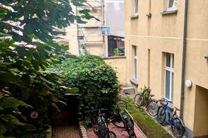 Provisions- und Bezugsfrei: Helle 2-Zimmer-Altbauwohnung mit Balkon im Friedrichshainer Nordkiez  – Die vollständige Adresse der Immobilie erhältst du vom Anbieter., 10249 Friedrichshain, Berlin – Vorschaubild 14