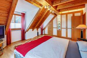 Trudering: 3,5-Zimmer Maisonette-Dachgeschosswohnung mit perfekter Raumaufteilung und Balkon -frei – Die vollständige Adresse der Immobilie erhältst du vom Anbieter., 81825 Berg am Laim Ost, München – Vorschaubild 7