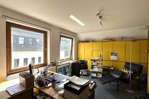 Bremerhaven-Geestemünde // Große Eigentumswohnung im Doppelhaus-Stil im Musikerviertel – Die vollständige Adresse der Immobilie erhältst du vom Anbieter., 27570 Geestemünde-Nord, Bremerhaven – Vorschaubild 29