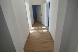 3-Zimmer-Wohnung mit prachtvoller Fassade inkl Stellplatz - ERSTBEZUG – Geibelstr. 22, 63450 Main-Kinzig-Kreis – Vorschaubild 9
