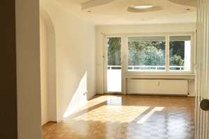 Endlich angekommen! Wunderschöne 3-Zimmer-Wohnung mitten in Wiesbaden und doch im Grünen!