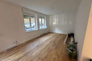 Altbaucharme mit modernem Herz: Erstbezug nach Sanierung 2-Zimmer Erdgeschoss Wohnung mit Balkon – Die vollständige Adresse der Immobilie erhältst du vom Anbieter., 70199 Heslach, Stuttgart – Vorschaubild 3