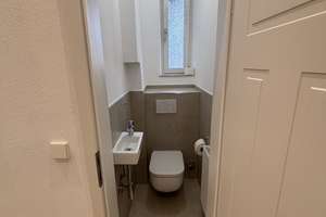 Schöne 3-Zimmer-Altbau-Wohnung mit Loggia in Stuttgart-West zum Erstbezug nach Kernsanierung – Die vollständige Adresse der Immobilie erhältst du vom Anbieter., 70197 Rotebühl, Stuttgart – Vorschaubild 15