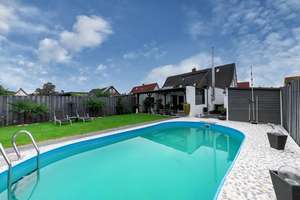 Design trifft Wohlgefühl – exklusiv modernisiertes Refugium mit Pool und Gartenidylle – Die vollständige Adresse der Immobilie erhältst du vom Anbieter., 47178 Vierlinden, Duisburg – Vorschaubild 5