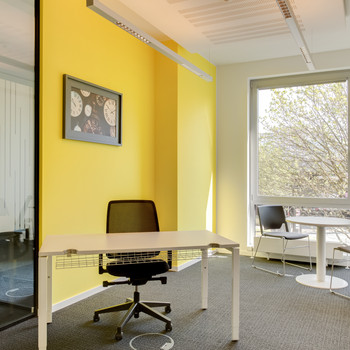 Privater Büroraum für 1 Person in Regus Centro