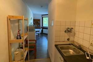 kleine 1 Zimmerwohnung mit Balkon und Küche – Landshuter Straße 105, 93053 Kasernenviertel, Regensburg – Vorschaubild 3