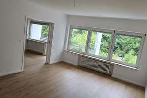 4 Zimmer Wohnung Balkon Garten 
