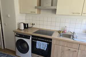 Helles WG-Zimmer in toll ausgestatteter Wohnung in München-Neuhausen (Suche Mitbewohnerin) – Lachmannstraße 777, 80634 Neuhausen, München – Vorschaubild 3