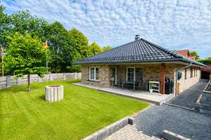 Exklusiver Bungalow mit großer Hobbygarage auf schönem Grundstück – Die vollständige Adresse der Immobilie erhältst du vom Anbieter., 56271 Maroth – Vorschaubild 4