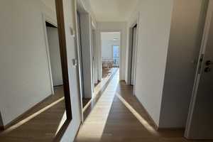 Sonnige, exklusive 3-Zimmer-Wohnung in München-Aubing – neuwertig, Südausrichtung, mit Einbauküche – Maria-Arndts-Str. 5, 81249 München – Vorschaubild 6