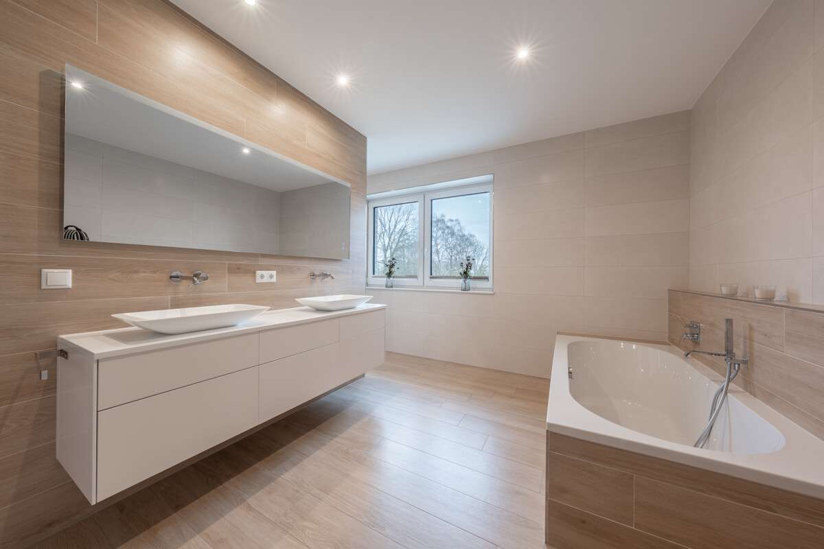 Immobilie in Bippen - Modernes Familienanwesen

Großzügigkeit, Design und Zukunftssicherheit in perfekter Harmonie - Bild 11