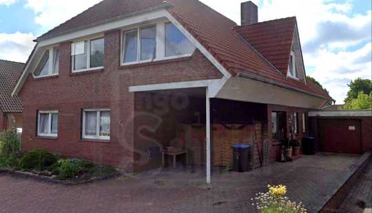 Bild von „Investieren Sie in Geborgenheit: Zweifamilienhaus in familienfreundlicher Siedlung!