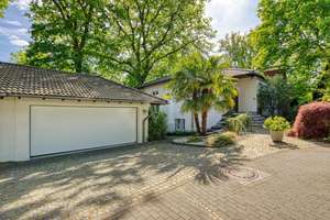 Exklusives Refugium für höchste Ansprüche! – Die vollständige Adresse der Immobilie erhältst du vom Anbieter., 53177 Schweinheim, Bonn – Vorschaubild 25