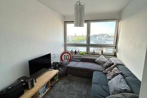 Alltagstaugliche 4-Zimmer-Wohnung mit Balkon in Bielefeld