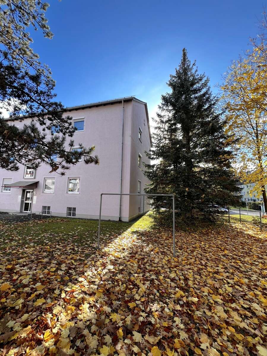 2 Zimmerwohnung + Balkon in Neusäß – sanieren und profitieren!, Augsburg Kreis – Bild 3