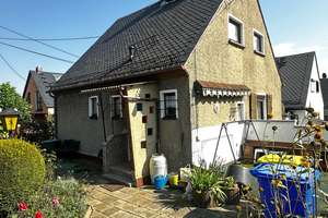 Gemütliches Siedlungshaus für die kleine Familie in perfekter Umgebung – Die vollständige Adresse der Immobilie erhältst du vom Anbieter., 9212 Limbach-Oberfrohna – Vorschaubild 6
