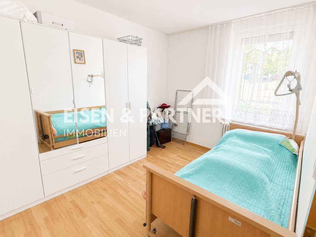 Immobilie in Pforzheim - Gepflegte 2ZKB Wohnung in Pforzheim - Bild 2