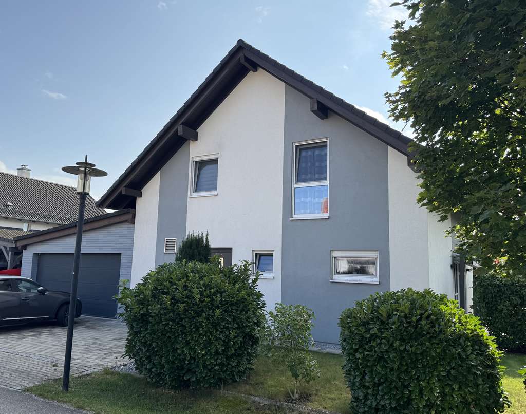 Immobilie in Aitrach - Einfamilienhaus mit Pool * KfW 55 Standard - Bild 0