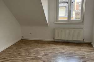 Gemütliche Dachgeschosswohnung in Weisenau! – Bleichstr. 38, 55130 Weisenau, Mainz – Vorschaubild 1