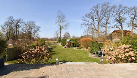 Bild von Familienfreundliches Einfamilienhaus mit ca. 4.000m² Grünland und herrlichem Garten!