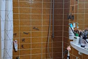 Charmante 1 Zimmer Wohnung mit Balkon und Küche in Köln Junkersdorf – ideal für Singles und Studiere – Wiener Weg 6, 50858 Junkersdorf, Köln – Vorschaubild 5