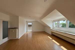 Wunderschöne, helle Dachgeschoss-Wohnung mit Balkon in Essen-Stadtwald – Leveringstraße 4, 45134 Stadtwald, Essen – Vorschaubild 2