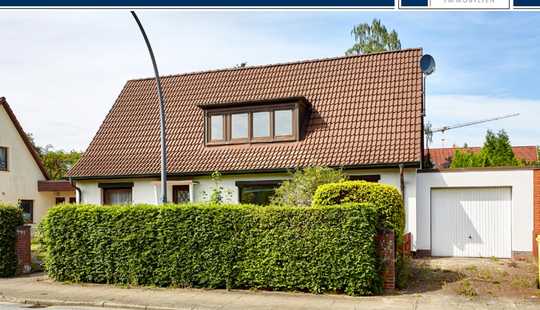 Bild von Einfamilienhaus auf entzückendem Grundstück in Iserbrook