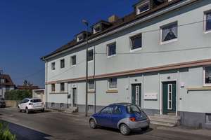 Helle Wohnung mit Gartenanteil am Neuenhof