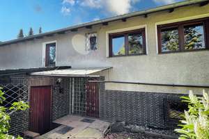 Man sieht das Haus vor lauter Bäumen nicht. – Die vollständige Adresse der Immobilie erhältst du vom Anbieter., 30629 Misburg-Nord, Hannover – Vorschaubild 23