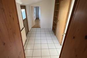 Parterrewohnung mit separatem Eingang und Einbauküche in Solingen – Untenhöhscheid 74, 42657 Burg/Höhscheid, Solingen – Vorschaubild 11