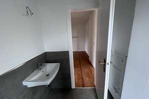 große, sonnige Dachgeschosswohnung mit Balkon – Hagerweg 28, 47798 Stadtmitte, Krefeld – Vorschaubild 5