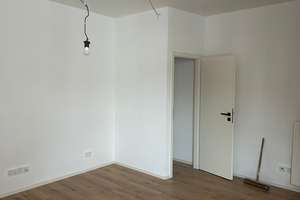 frisch renovierte 2-Zimmer Wohnung mit hochwertiger Einbauküche – Olvenstedter Str. 44, 39108 Stadtfeld Ost, Magdeburg – Vorschaubild 8