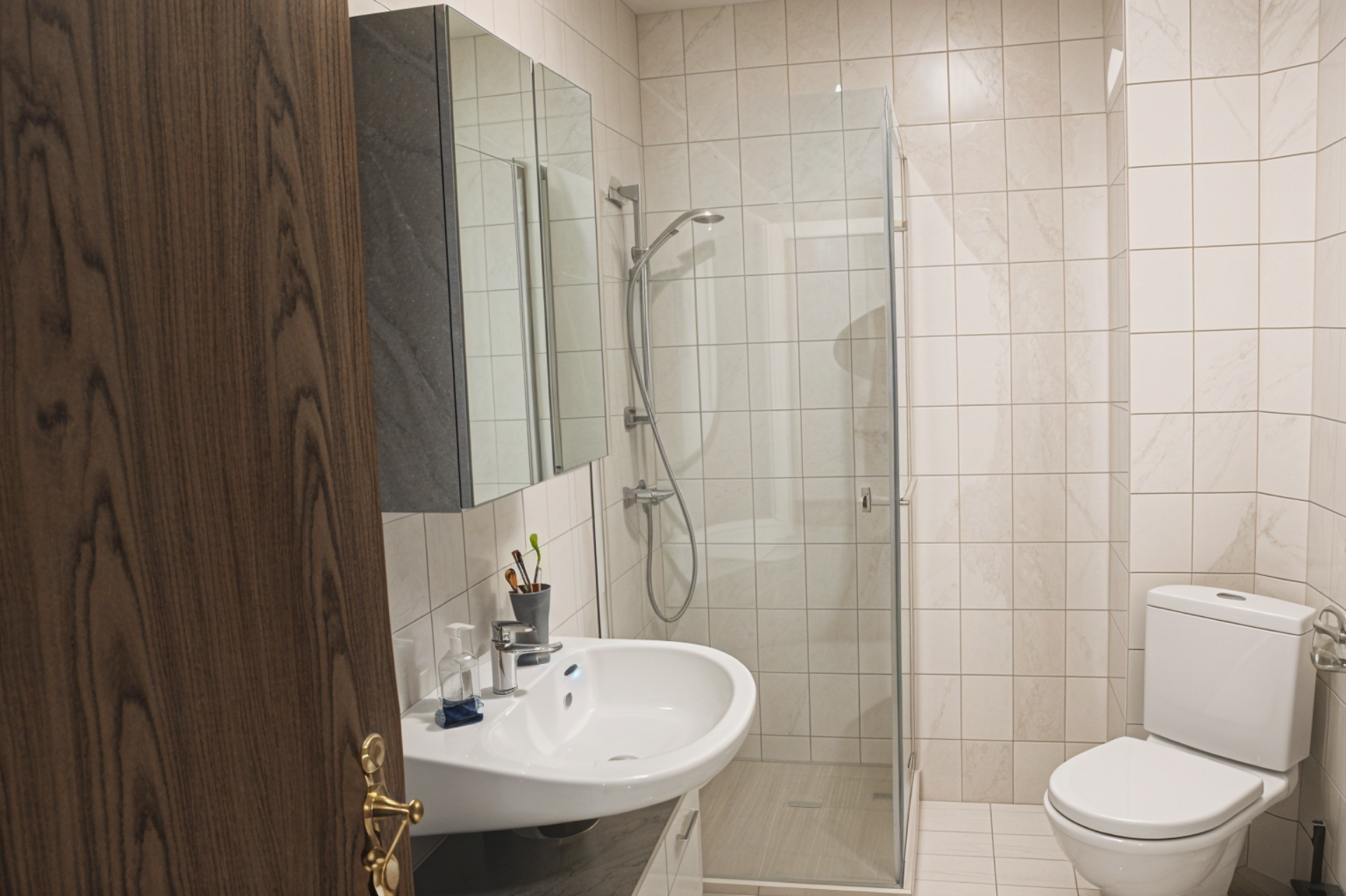 Immobilie in Bad Rappenau - Attraktives Renditeobjekt mit 3 Wohneinheiten und Gewerbehalle in Bad Rappenau-Grombach - Bild 5