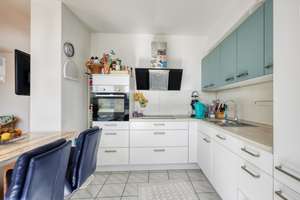 Lichtdurchflutete 3-Zimmer- Maisonette Wohnung in Düsseldorf Bilk  – Die vollständige Adresse der Immobilie erhältst du vom Anbieter., 40223 Oberkassel, Düsseldorf – Vorschaubild 3